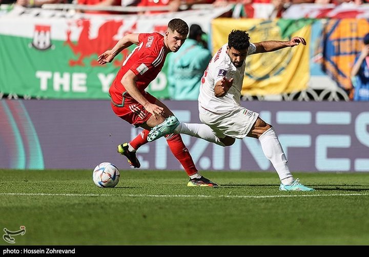 足球焦点对抗回放 · 全场回放配图